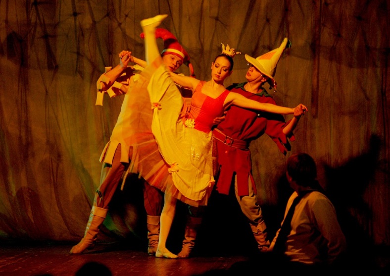 Kal din Pasaka Vaikams MAULIUKAS Savaitgalio Pramogos Renginiai 