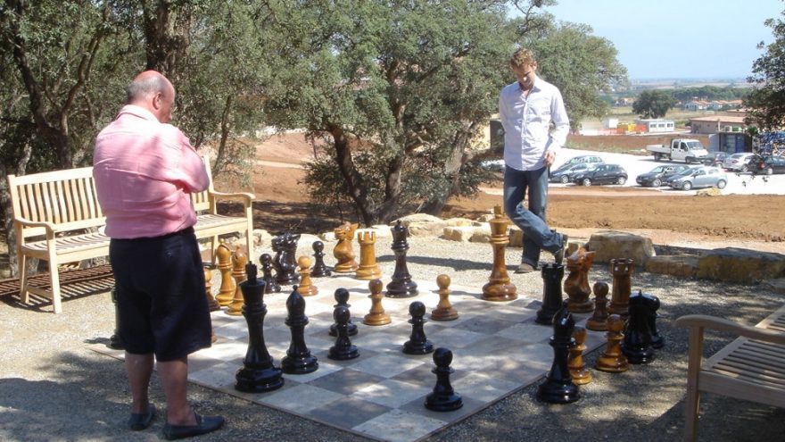 Dideli pramoginiai šachmatai