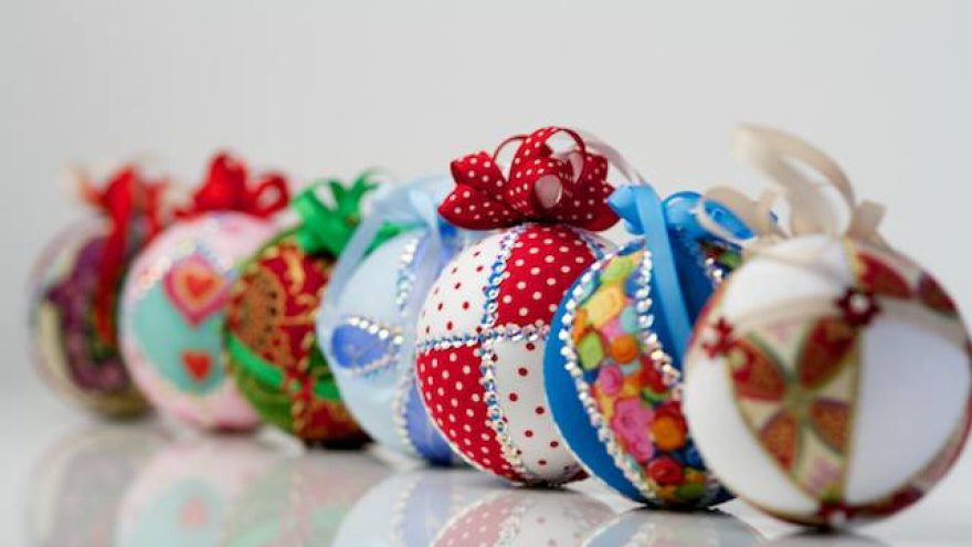 Japoniškų Kalėdinių Kimekomi kamuoliukų gaminimas
