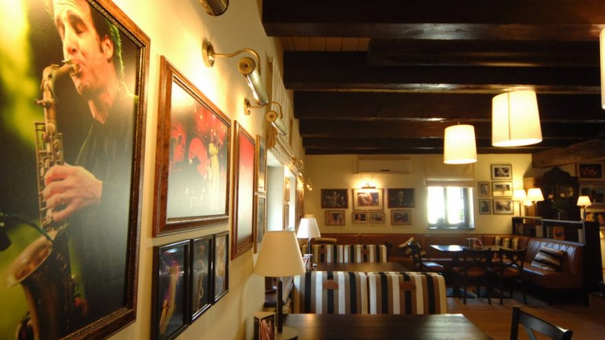 Grupė &#8220;Jazz Trio&#8221;