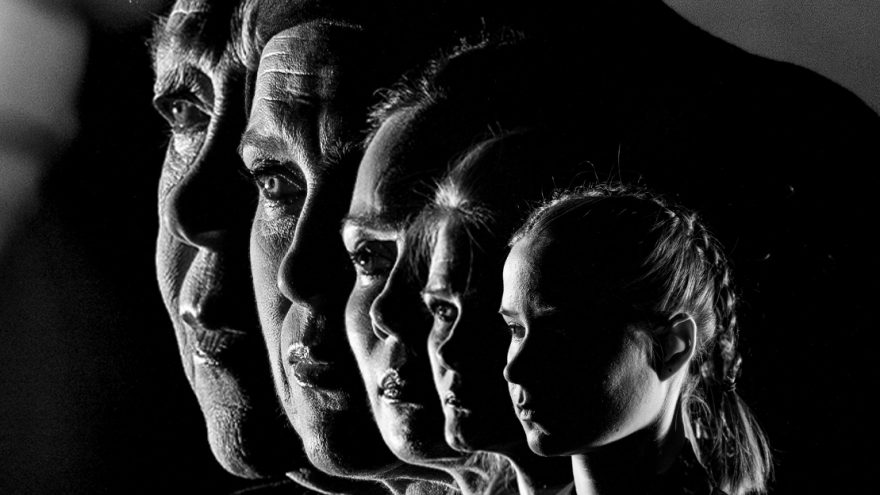 Jean-Luc Lagarce „Aš buvau namuose ir laukiau, kol ateis lietus“, rež. Kotryna Siaurusaitytė