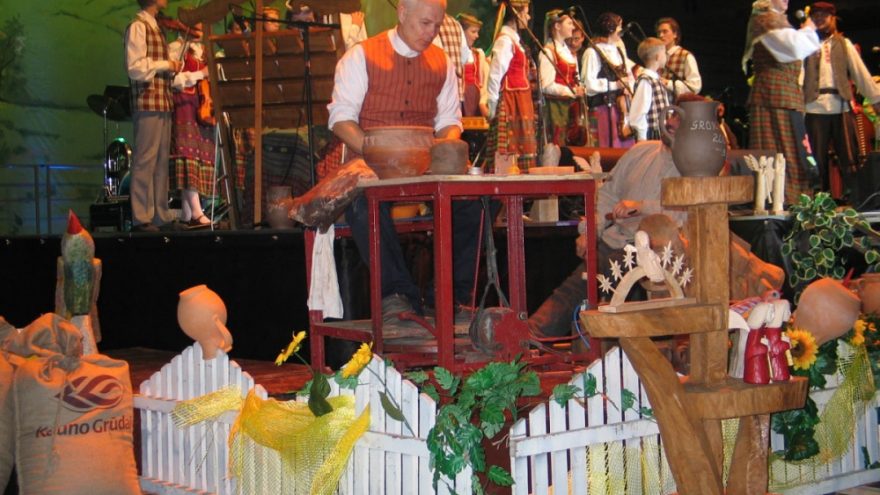 Kaimo kapelų šventė „Grok, Jurgeli 2016“