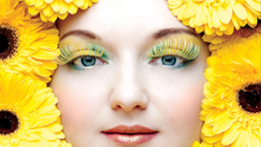 Corona geltonasis vakarėlis