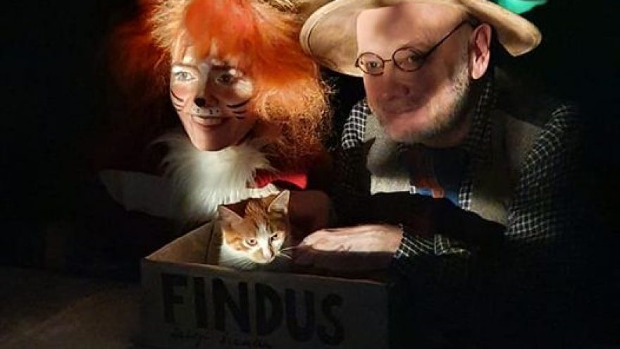 Grupinis susitikimas online su Raganiukės teatro personažais