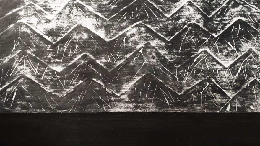 Jausmų peizažai smėlio paveiksluose – Kristinos Danilevičienės parodoje „Smėlynai“