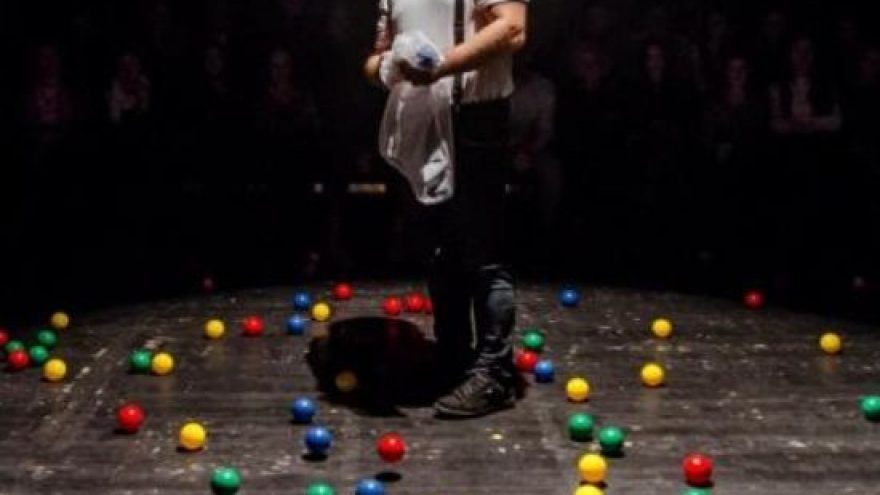 TIK SUAUGUSIEMS | rež. Justas Tertelis