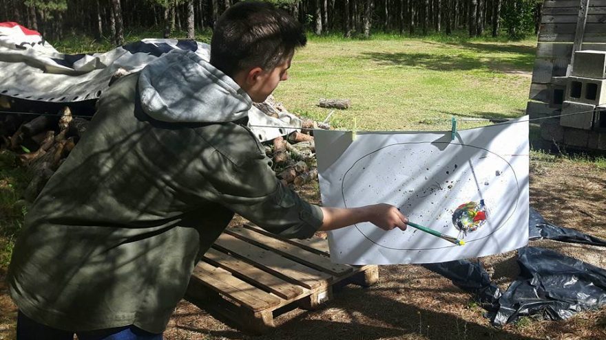 DAILĖS TERAPIJOS UŽSIĖMIMAI PAAUGLIAMS (12 &#8211; 15 M.)