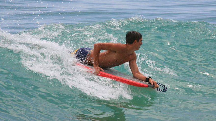 Išbandyk Bodyboarding Baltijos jūroje