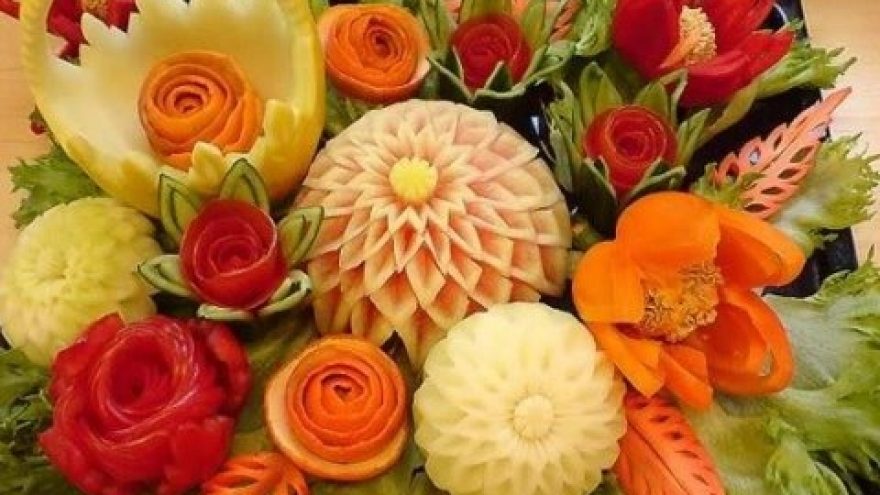 Seminarų ciklas apie GYVĄ MAISTĄ ir SĄMONINGĄ MITYBĄ