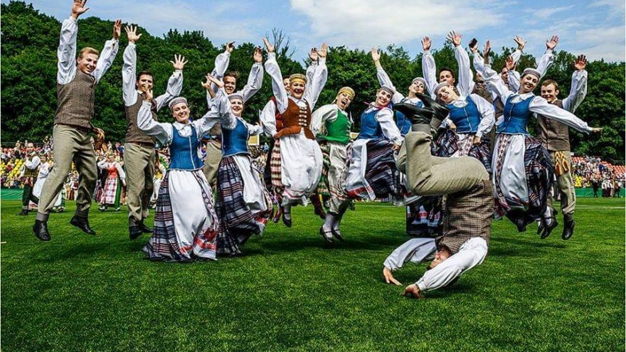 Liaudiškų šokių festivalis „Kai prabyla žemė 2019“