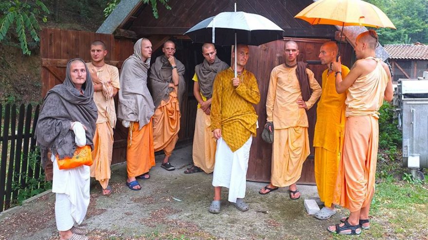 Muzikinė meditacija į senovines mantras – Kirtanas