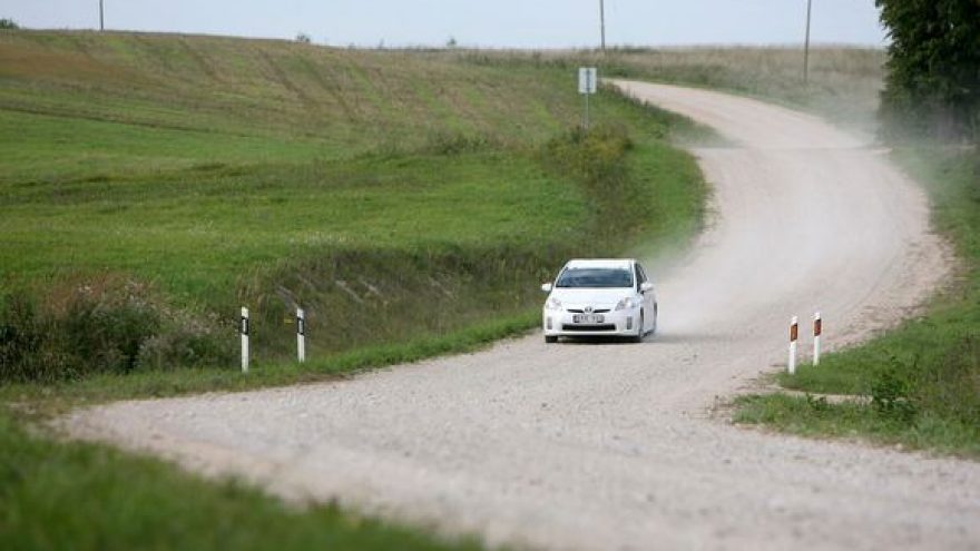 V-asis turistinis automobilių ralis “TURISTAS.LT 2011”