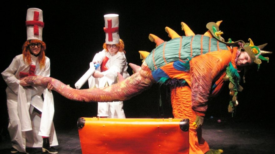 „Mažojo dinozauriuko istorija“