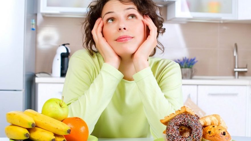 Emocinis valgymas ir asmeninis santykis su maistu