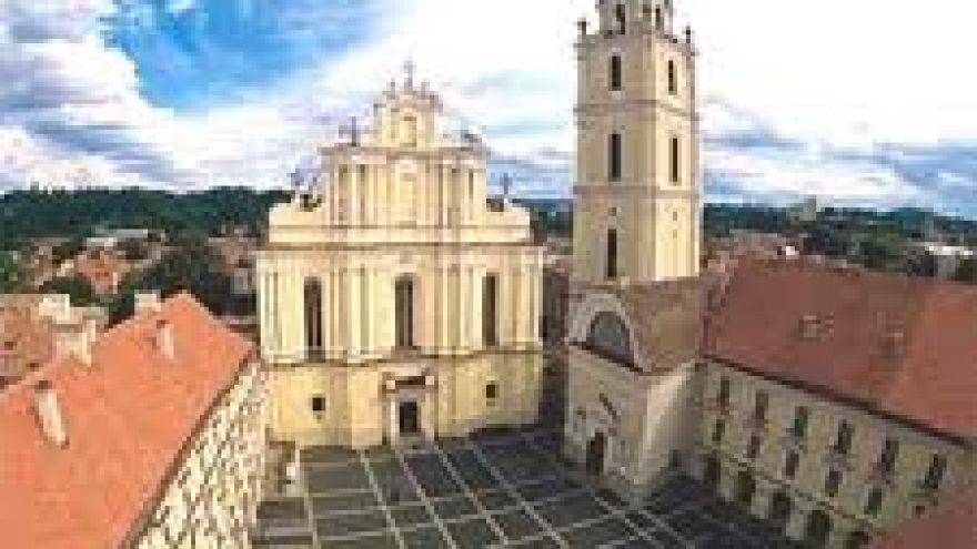 Improvizuota kelionė po garsų pasaulio labirintą