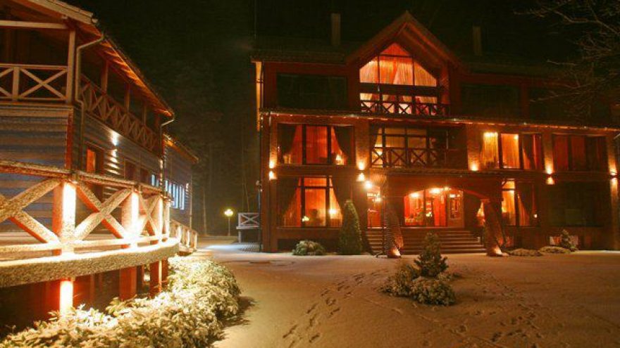 Kviečiame sutikti Naujuosius 2012-uosius metus