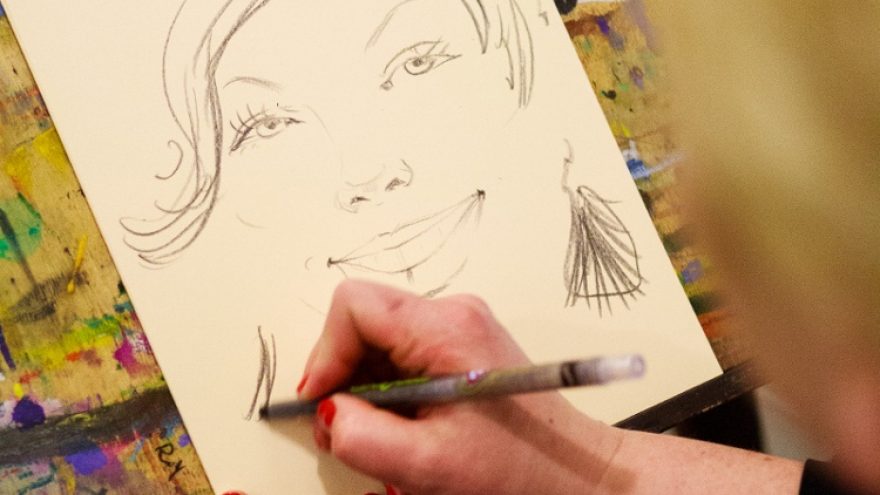 Diena mamai – portretų piešimo popietė