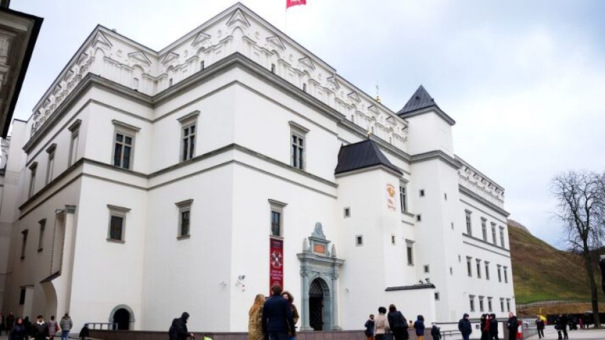 Ekskursija po Valdovų rūmus