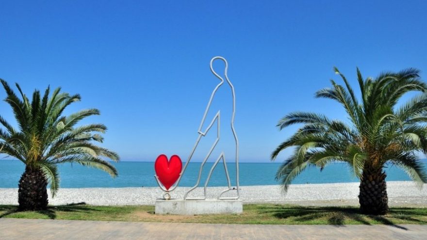 Dailės terapijos stovykla ir mokymo programa Gruzijoje, Batumyje