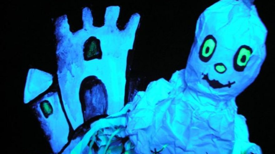 Užupio teatro lėlės „Vaiduokliukas Baisuokliukas“