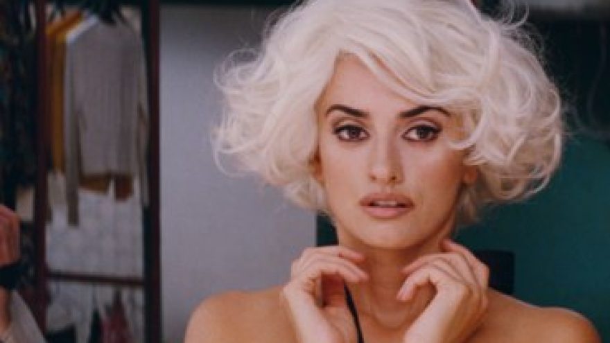 “Vasaros kinas” su filmu “Šalti apkabinimai”