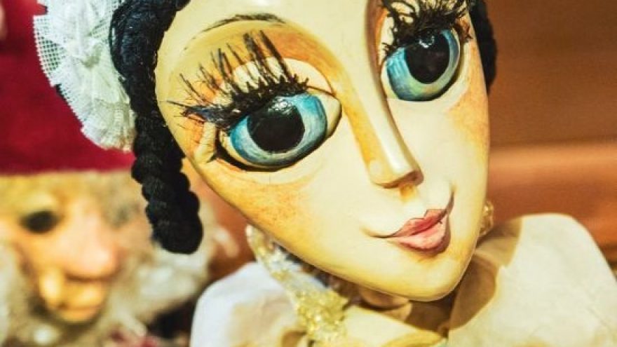 SNIEGUOLĖ IR SEPTYNI NYKŠTUKAI I KVLT spektaklis vaikams