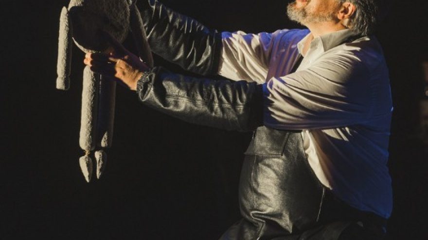 II dalių drama ”Tėvuko žaislai”