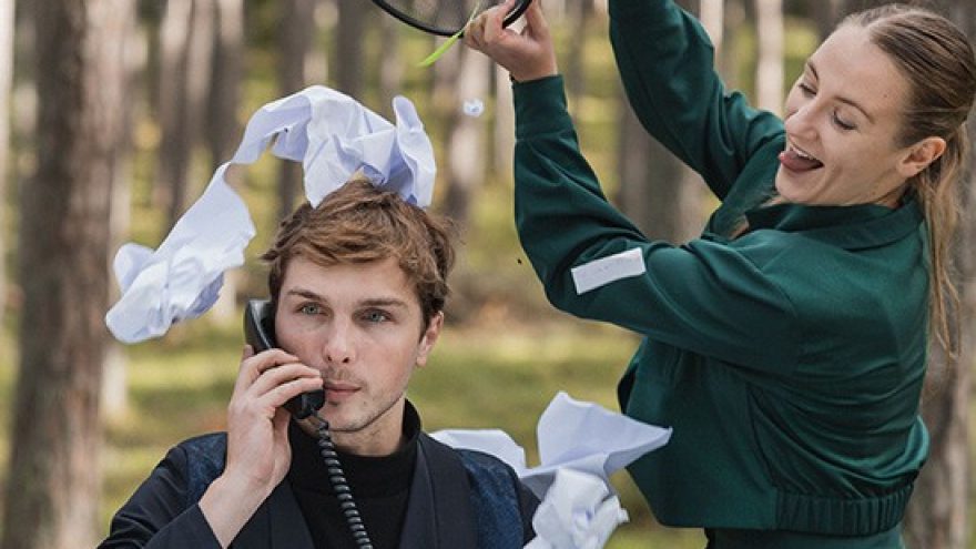 Komedija visai šeimai PIRŠTINĖ rež. Livija Krivickaitė. Taško teatras