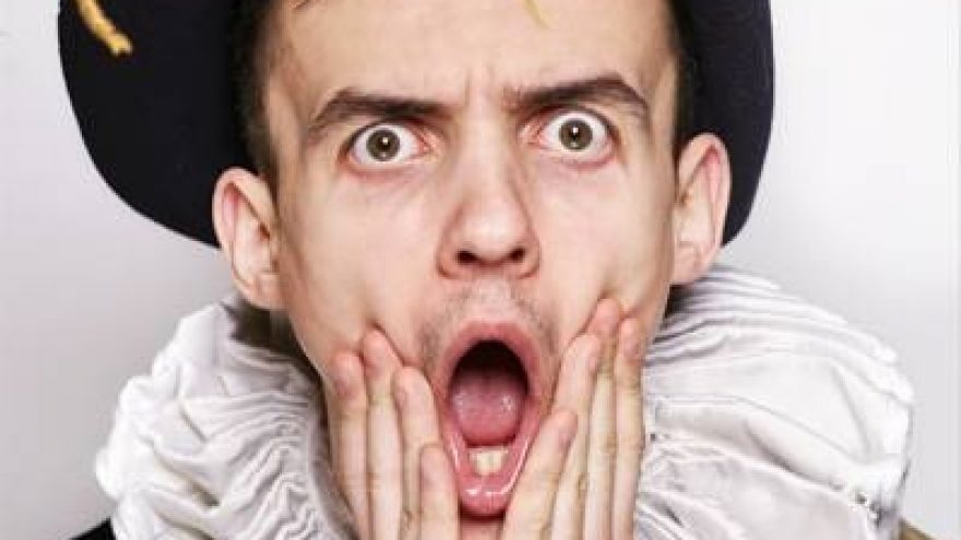 Monospektaklis ”Melo Gibsono draugas” Pagal Tomasz Jachimek, režisierius Sławomir Gaudyn (Lenkija)