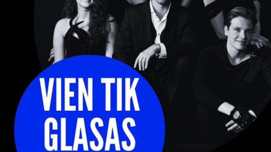 Vien tik Glasas. Philip Glass Experience su NIKO