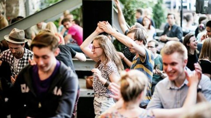 Kultūros Naktis ir džiazo šokiai K. Sirvydo skvere