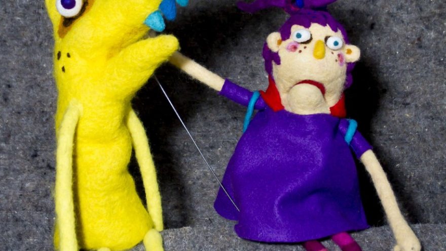 Lėlių spektaklis RAUDONKEPURAITĖ