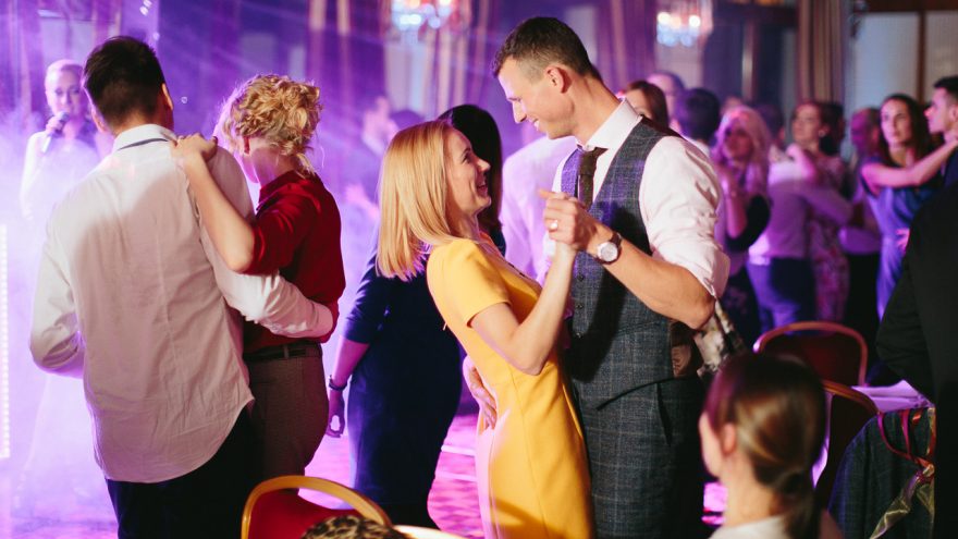 NEMOKAMAS WEBINARAS: 3 patarimai, kaip valdyti pinigus poroje norint darnių santykių