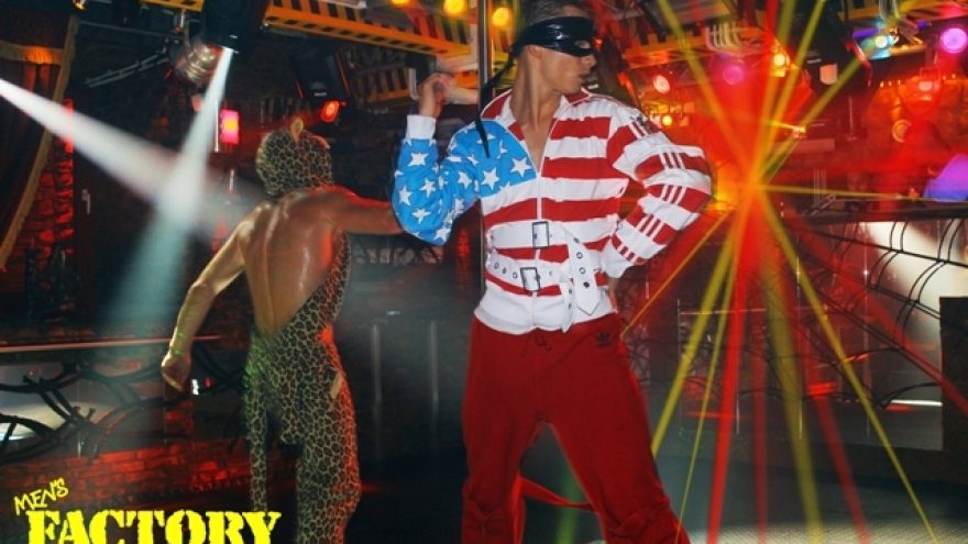 Naktinio klubo “Men’s Factory” atidarymas