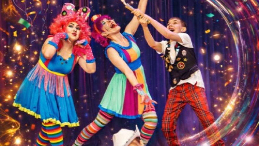 Cirko šou visai šeimai