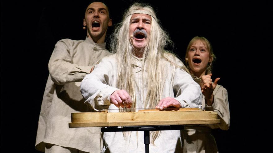 PREMJERA Jonas Kareivis | Keistuolių teatras