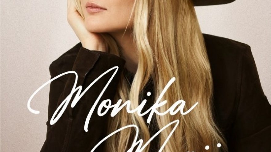 Monika Marija su gyvo garso grupe