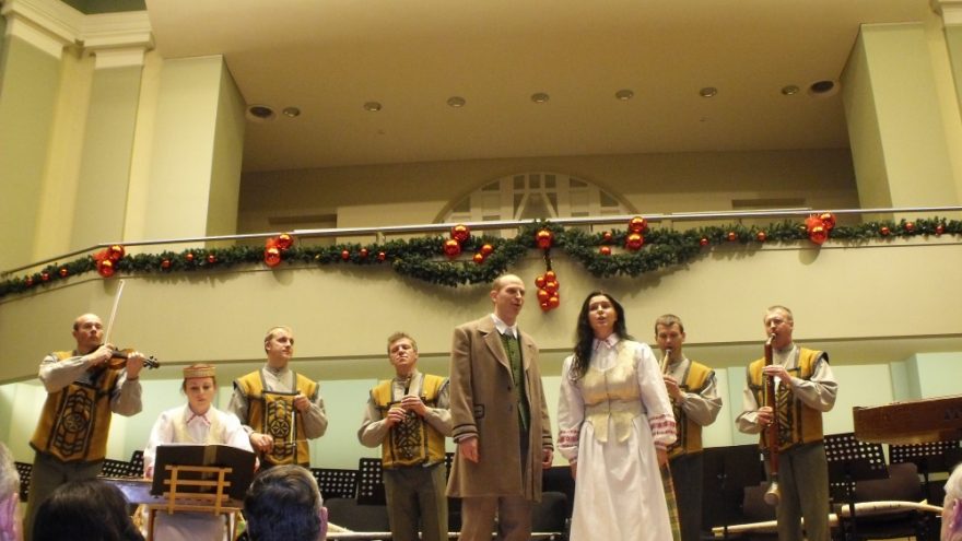 KĮ Kauno muzikos ansamblio “Ainiai” adventinis koncertas