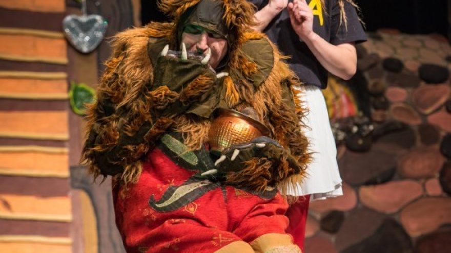 Spektaklis vaikams. Auksaplaukė ir meškutis