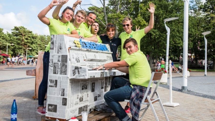IŠGELBĖK PIANINĄ KAUNE!