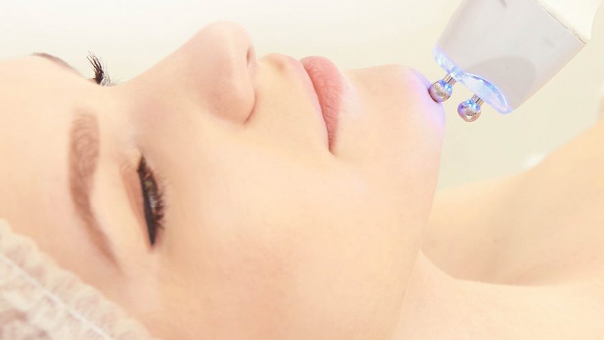 Jauninamoji procedūra veidui su radijo dažniu