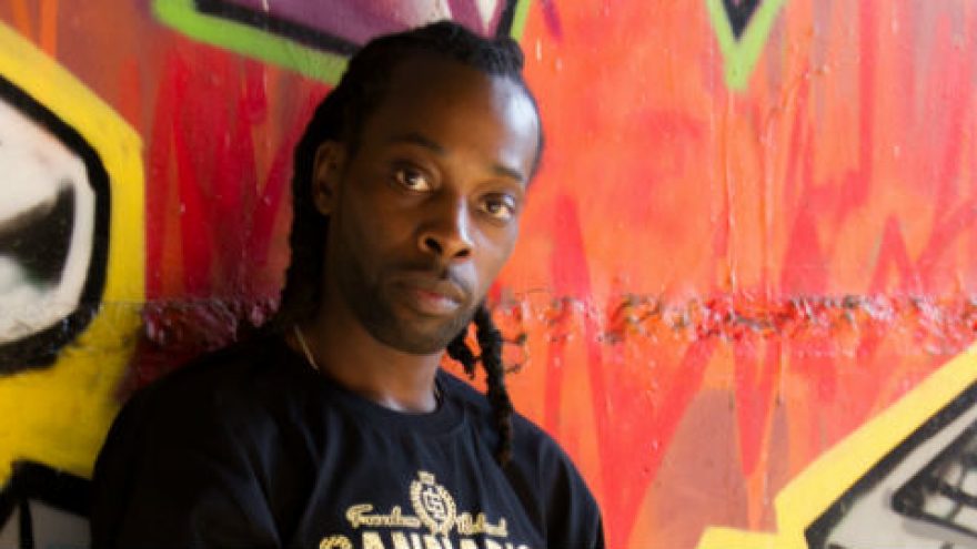 Deadly Hunta ir Džiunglių Karalienės šou