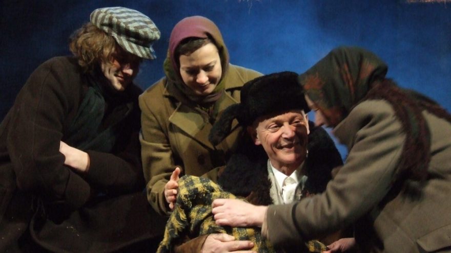 LABAI PAPRASTA ISTORIJA