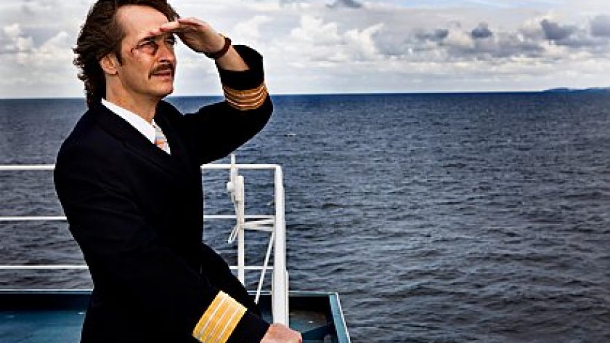 KOL MIRTIS MUS IŠSKIRS / TIL DØDEN OS SKILLER