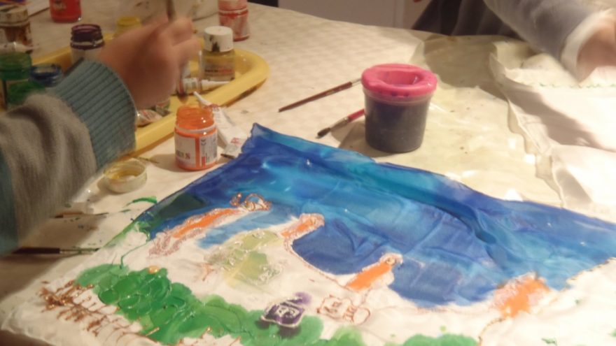 Edukacinis užsiėmimas šeimoms „Karališki audiniai“