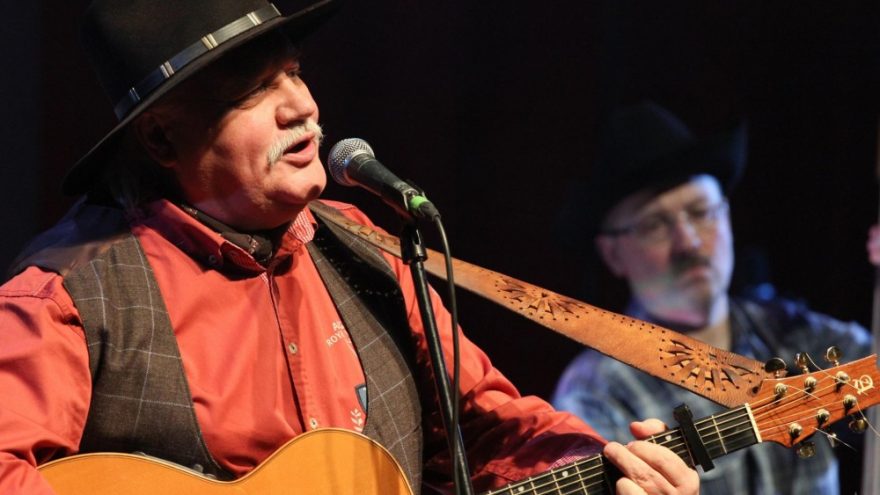 Groja ansamblis JONIS