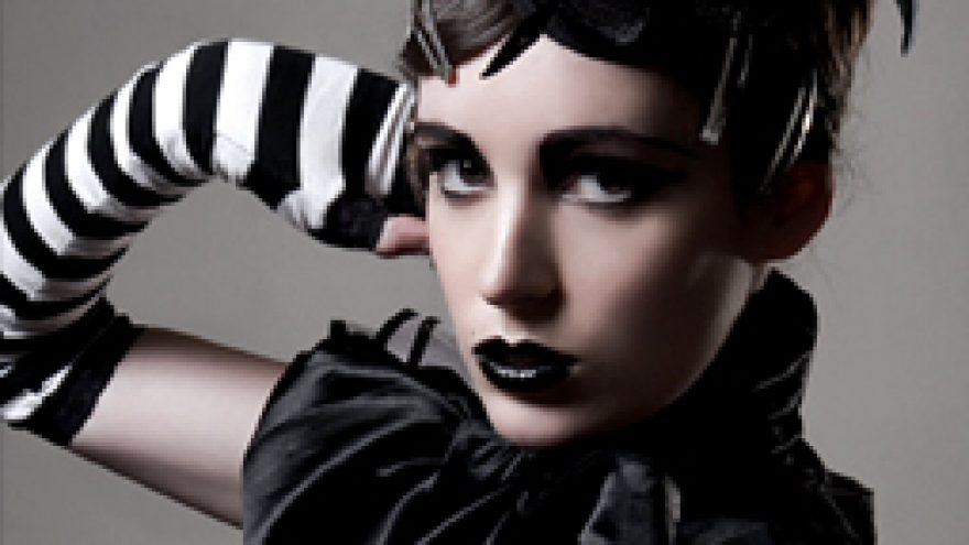 DRYŽUOTAS VAKARĖLIS