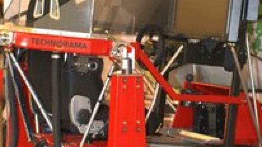 Kviečiame išbandyti lenktynių simuliatorių