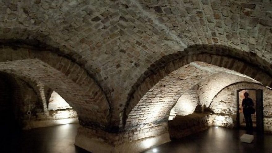 Vilniaus katedros požemiuose – dar daugiau ekskursijų!