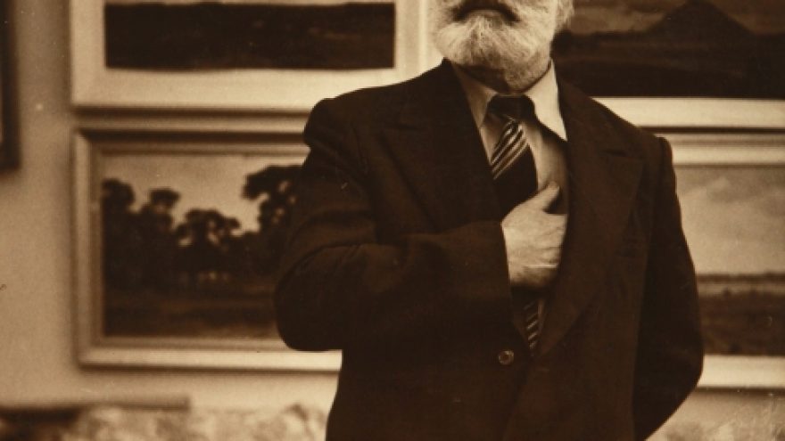 P. Maslenikovo paroda “Kai uždanga pakyla”